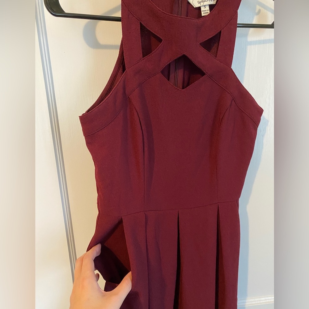 Maroon halter mini dress with neck cut-out, size small, great condition